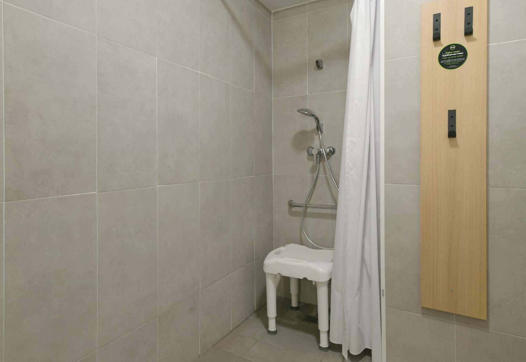 B&B Hotel Le Mans Nord 2 생-사튀르냉 외부 사진